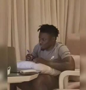 Obagoal working hard.