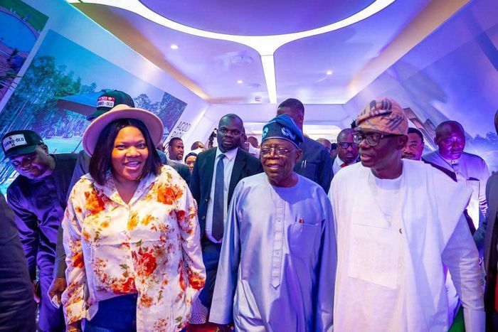 L-R: Toyin Abraham, Bola Tinubu, Babajide Sanwo-Olu
