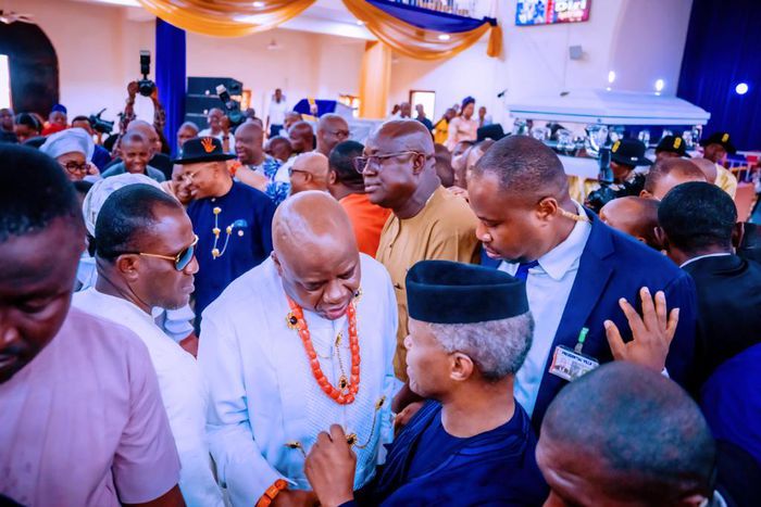 Gov Diri’s late father, exemplary teacher, public servant — Osinbajo. [Twitter:@Jarmari01]