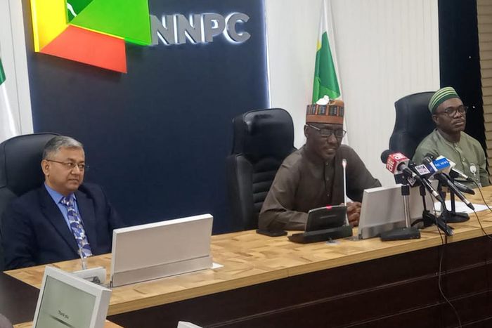 L-r: Nagendra Verma, MD NIPCO, Mele Kyari, NNPCL, GCEO, Mr Adokiye Tombomieye, EVC Upstream, NNPCL, during the News conference in Abuja on Thursday. [NAN]