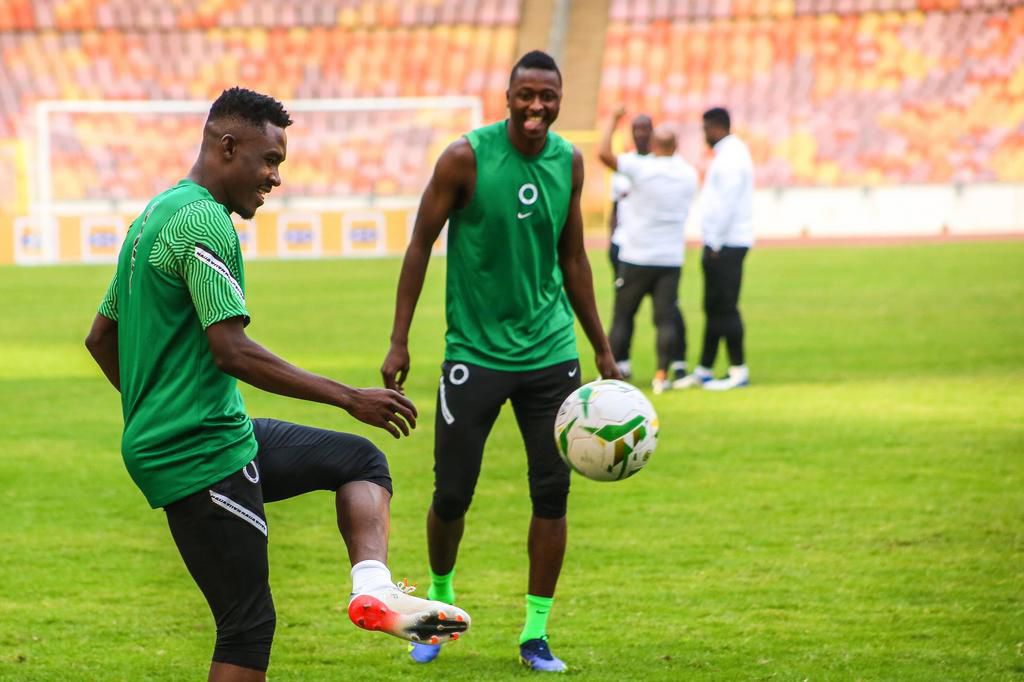 ABUJA, NIGERIA - JANUARY 3: Sanusi Zaidu (Lt) and Sadiq Umar of Nigeria during the Super Eagles training in preparations for the 2022 Africa Cup of Nations on December 1, 2022