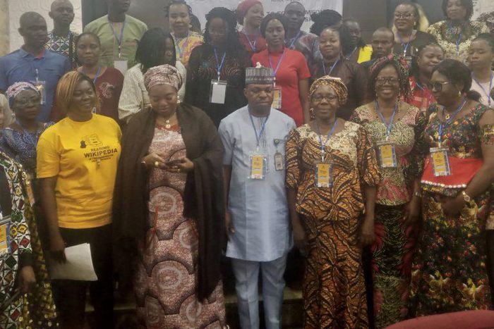 Participants at the Reading Wikipedia in the Classroom Programme in Abuja.