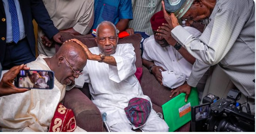 Pa Reuben Fasoranti praying for Ahmed Tinubu's presidency to happen (Legit)