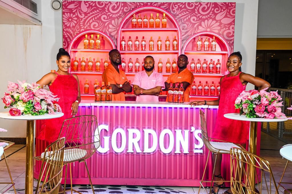 What went down at Adekunle Gold's 'Catch Me If You Can' concert with Gordon's