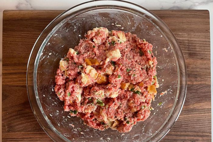 Like Garten's recipe, all of Drummond's ingredients were combined in a bowl.