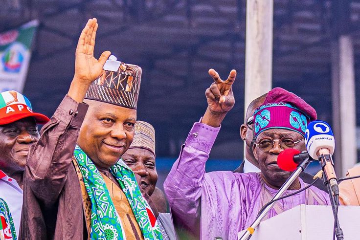 APC Presidential candidate Asiwaju Bola Tinubu and his running mate, Kashim Shettima. [Twitter:Sharksawn]
