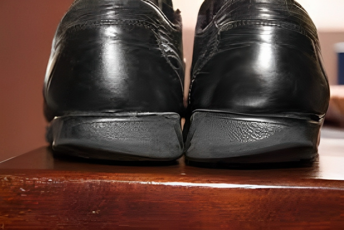 Sole of shoes worn out