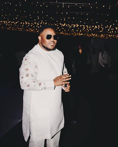 ETSRL Music and Nasboi's Umbrella Cocktail Party: A spectacular night of music extravaganza