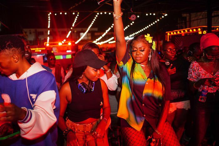 Play Buttons, music & good vibes - What you missed at Monkey Shoulder Press Play Concert