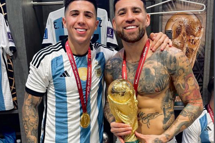 Benfica stars pose with World Cup trophy