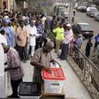 Nigerians queue to vote in an election (Nigerian Democratic Report)