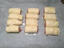 How the sausage rolls are supposed to look before baking [Stonedsoup]