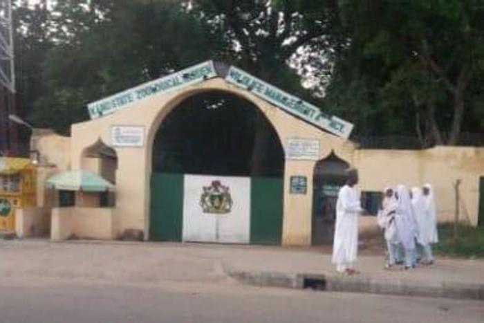 Visitors throng Kano Zoological Garden to celebrate Sallah.
