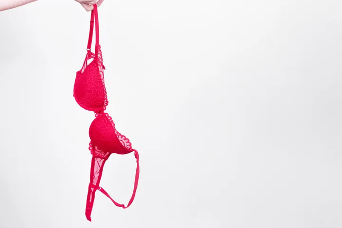 What happens when you don't wash your bra [huffpost]