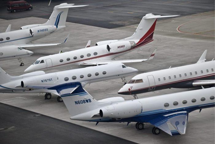 17 private jet owners drag FG to court over tax. (Premium Times)