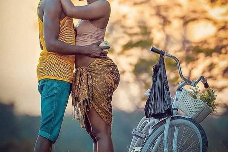 Sometimes trenches love is the best [Wikimediacommons]