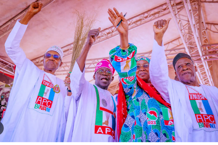 President Muhammadu Buhari, APC Presidential candidate, Bola Ahmed Tinubu, APC Governorship candidate in Adamawa state, Ayisatu Dahiru Ahmed Binani and the National Chairman of the APC, Abdullahi Adamu. (Vanguard)