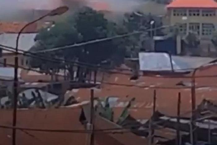 1 feared dead as hoodlums set Osun monarch’s palace on fire.