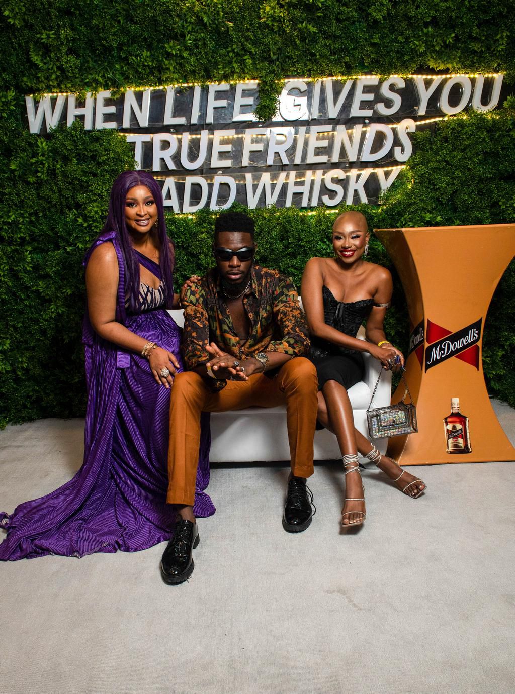 Mr. Dowells refreshes guests at the 2023 Humour Awards