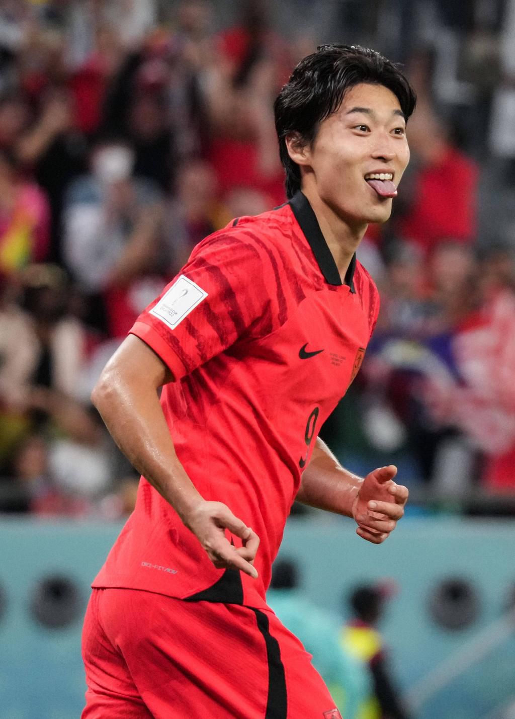 Cho Gue-sung scored twice for South Korea as they lost 3-2 to Ghana