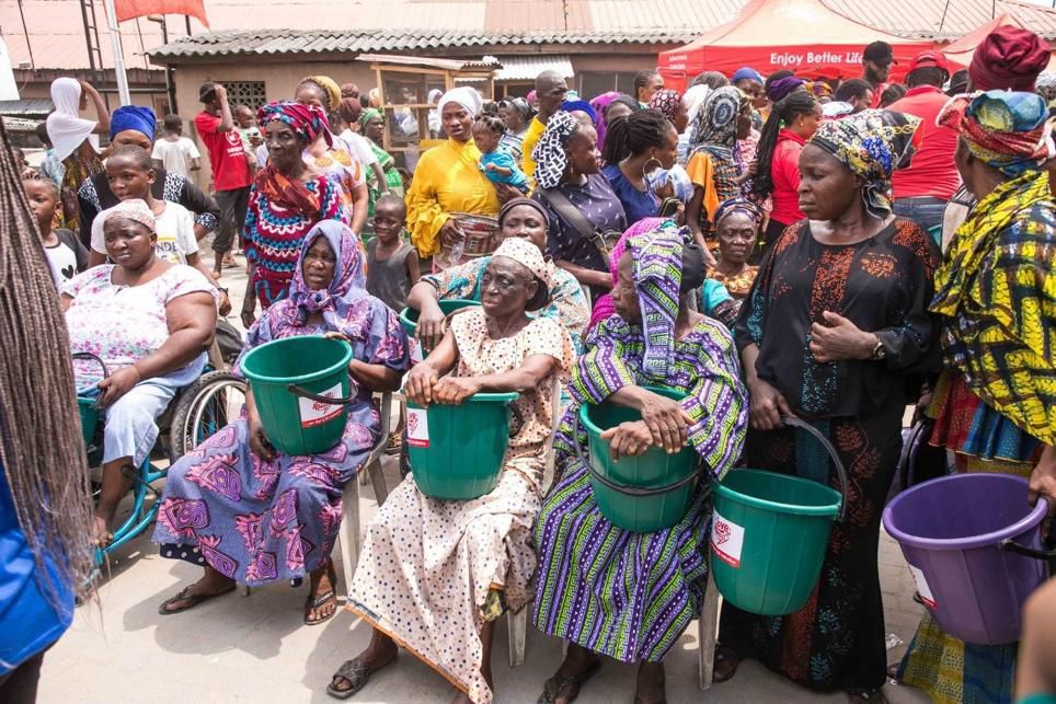 itel partners with Lagos Food Bank to reach widows on Valentine's Day