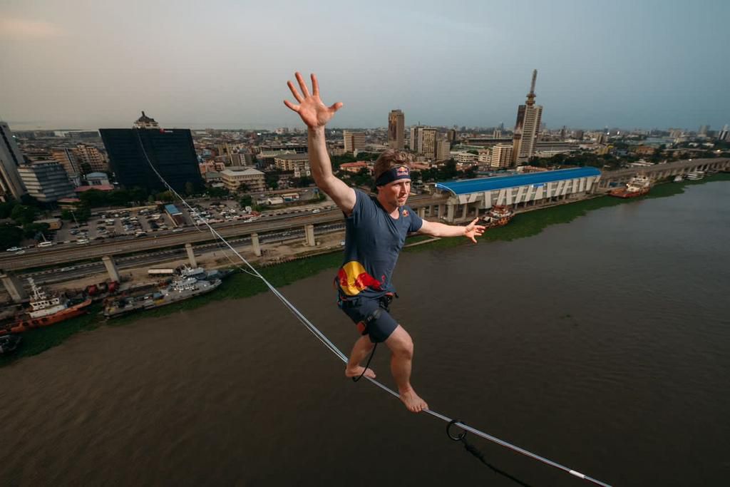 Sanwo-Olu hails Guinness World Record holder for capturing 'Perfect Lagos Selfie'  [Twitter:@jidesanwoolu]