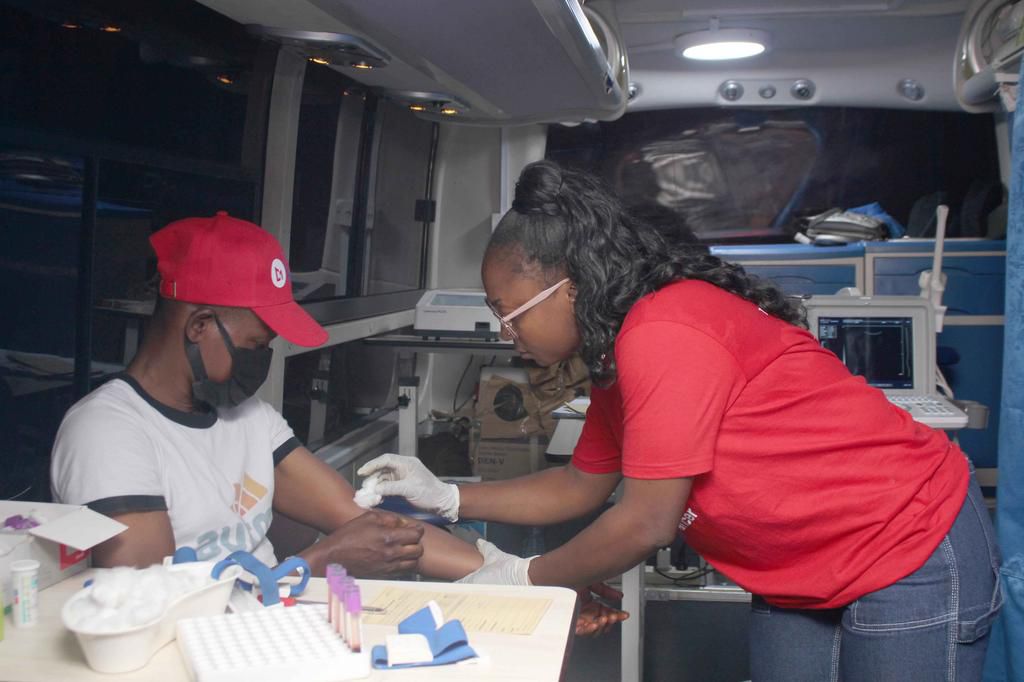 The Dozy Mmobuosi Foundation celebrates 2022 International Men's Day with Prostate Cancer Awareness Walk