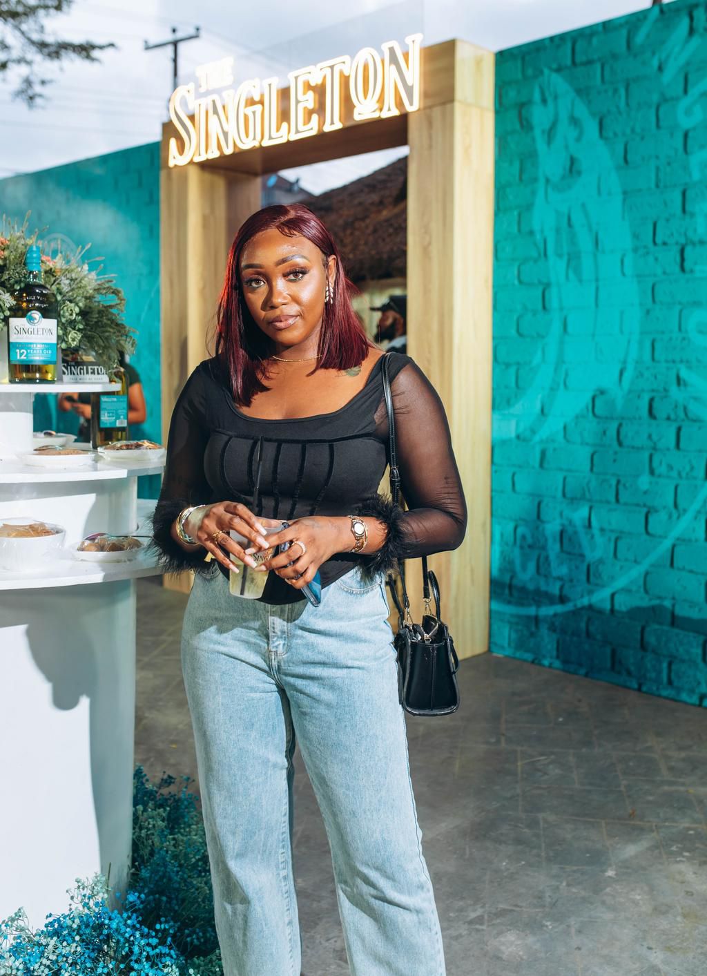 WHY THE SINGLETON IS THE PERFECT DRINK FOR CASUAL MOMENTS WITH FRIENDS