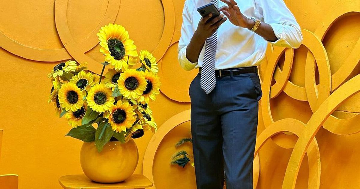 Common, awkward mistakes men make when wearing suits | Pulse Nigeria