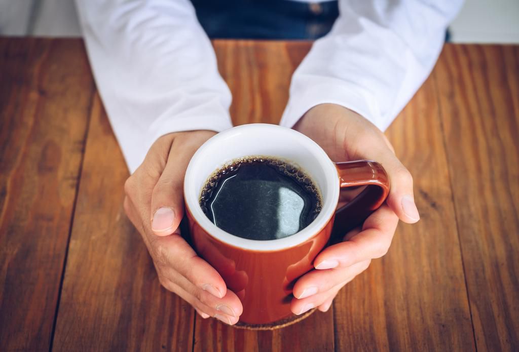 How drinking coffee affects your teeth [getty]