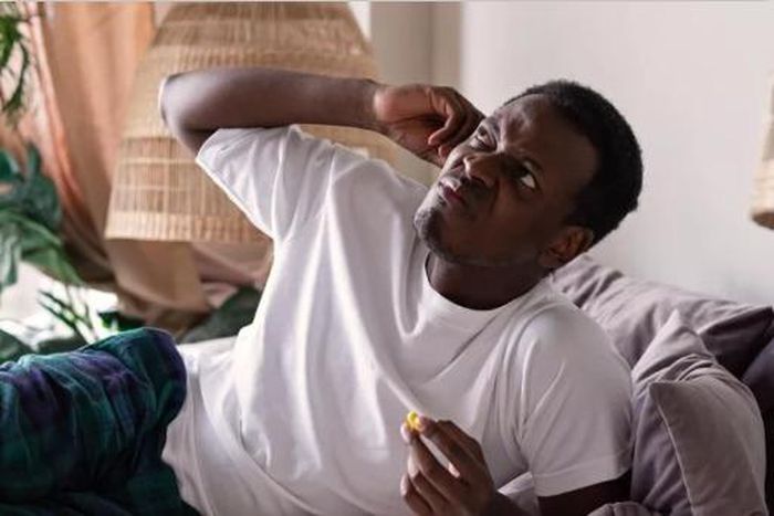 Here’s how to deal with annoying neighbours