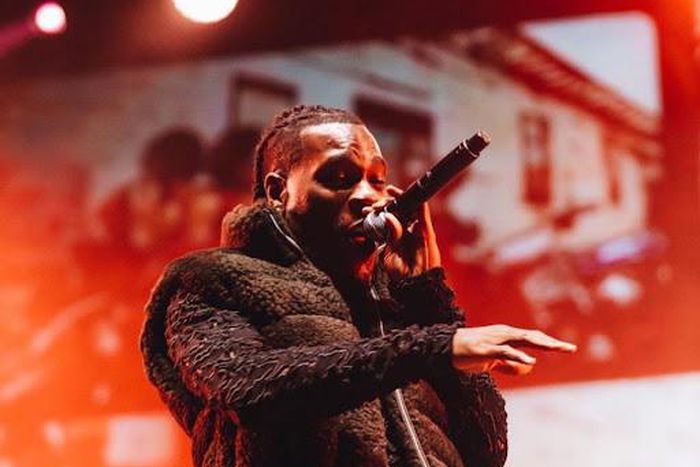 Burna Boy to perform at his 'Lagos Loves Damini' concert on January 1, 2023