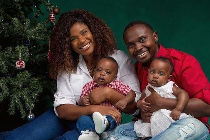 Teju Babyface and his adorable family [Instagram/TejubabyfaceOyelakin]