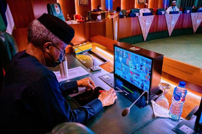 Yemi Osinbajo presides over FEC meeting.
