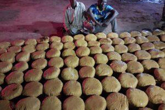 Army intercepts truckload of suspected Indian hemp belonging to international syndicate  in Ogun (Credit: NAN)