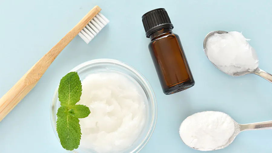 Coconut oil and baking soda