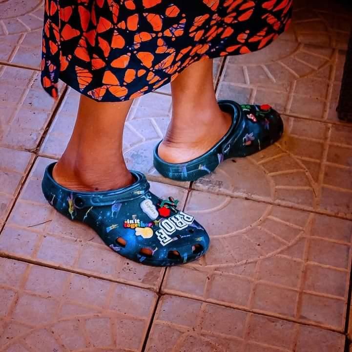 Osinbajo and wife melt hearts with romantic photos on 34th wedding anniversary [Instagram:profosinbajo]