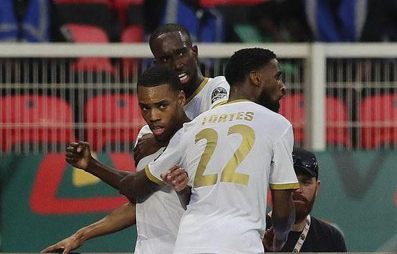 Garry Rodrigues celebrates with teammates.