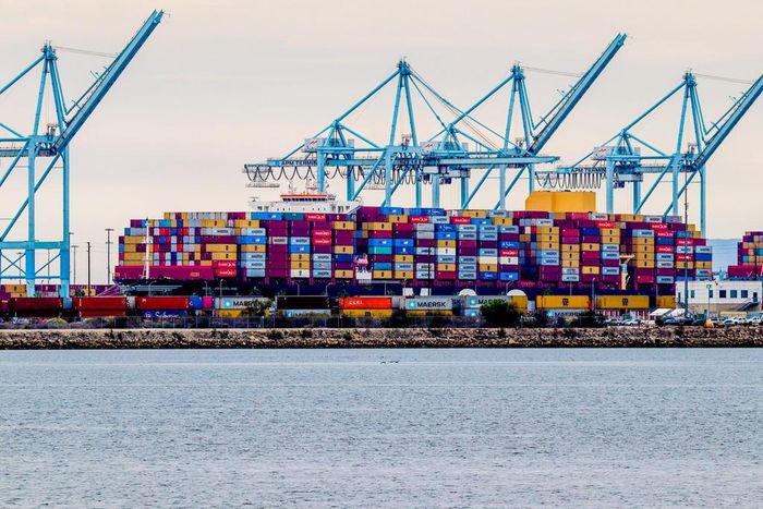 Moreover, port congestion causing shipping delays also increases the need for air cargo, increasing demand and pushing airlines to take on more shipments.