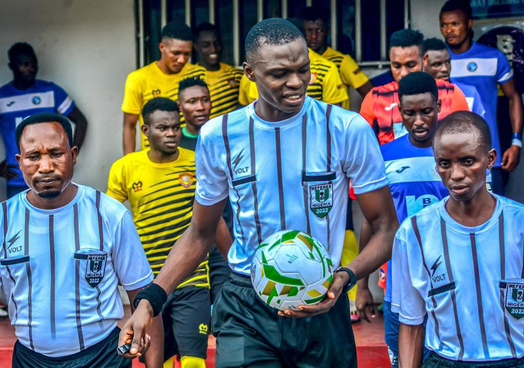 Match officials during Enyimba and Wikki tourists