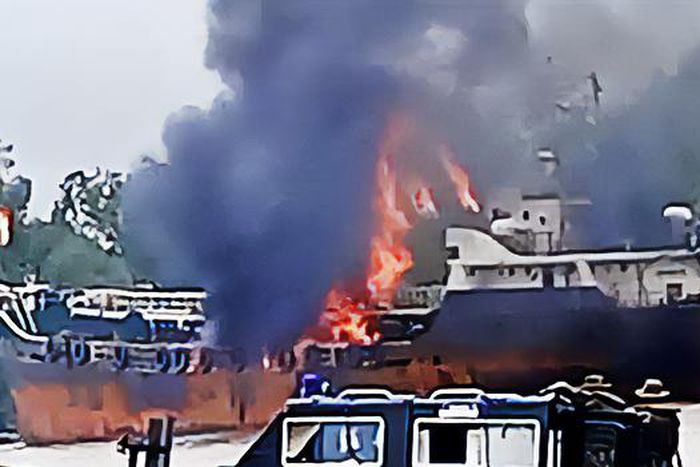 Cargo Distruction [Channels TV]