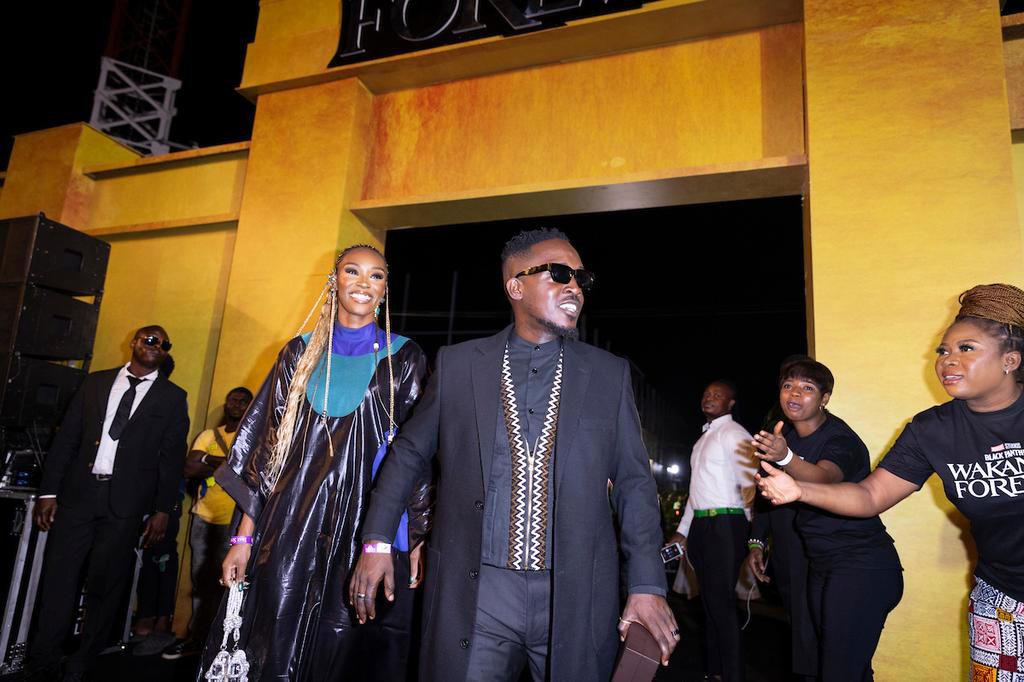 MI and Eniola at the Premiere