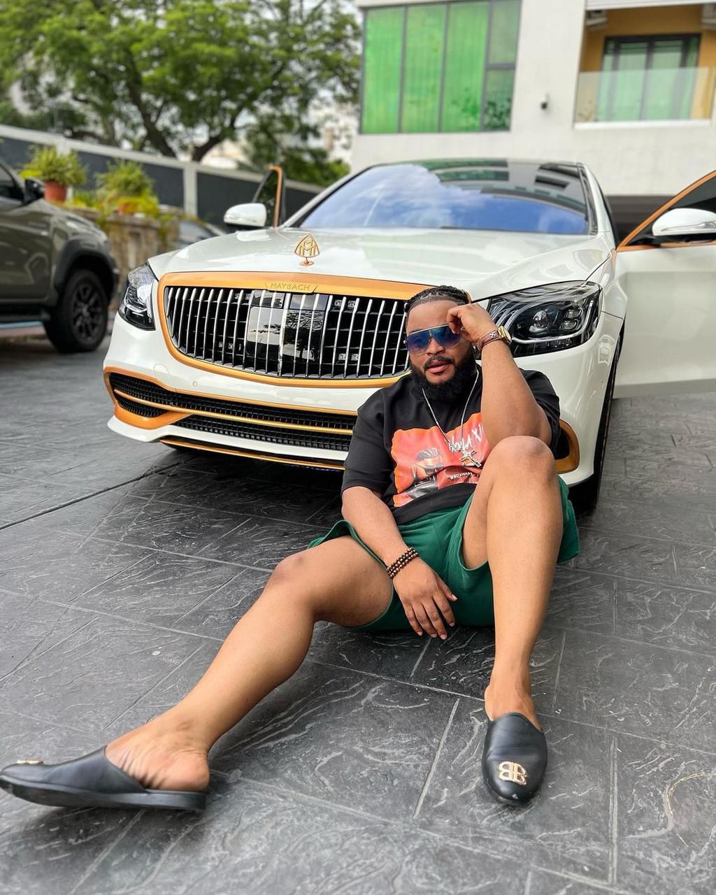 Whitemoney joins Maybach owners' gang