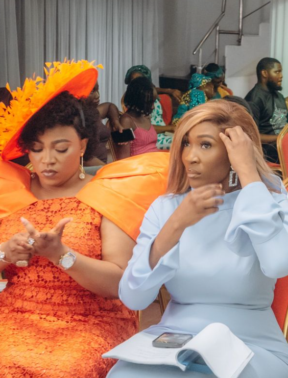 Adenike Odubawo and Tope Olowoniyan on set of 'Ajaga' [Instagram/Shockng]