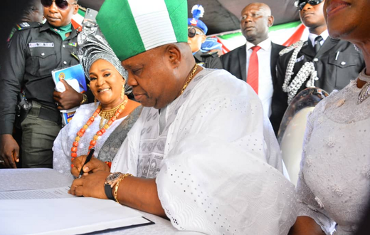 Adeleke freezes Osun bank accounts immediately after swearing-in.
