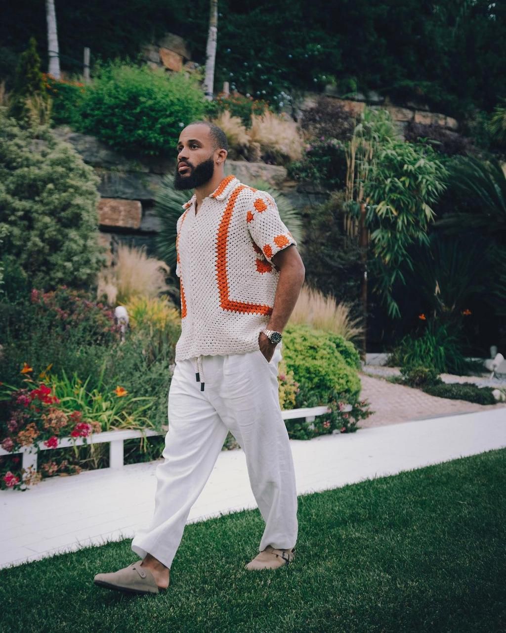 BryanMbeumo/Instagram