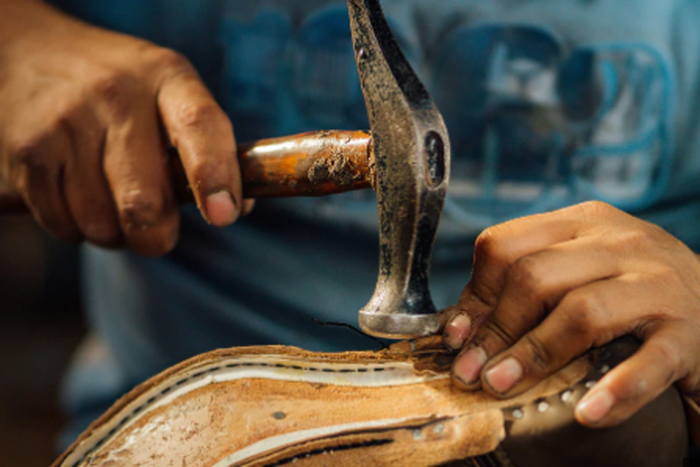 shoe making [Adelante Shoe Co.]