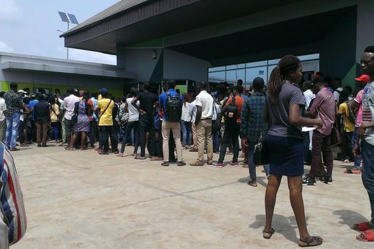 Things you can do if you are stuck in a queue for hours