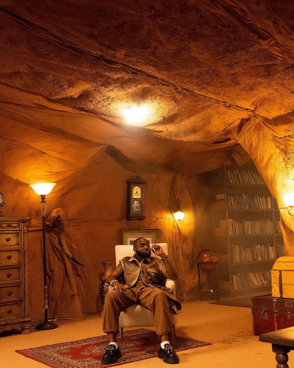 Davido in Miu Miu [styledbyln/instagram]