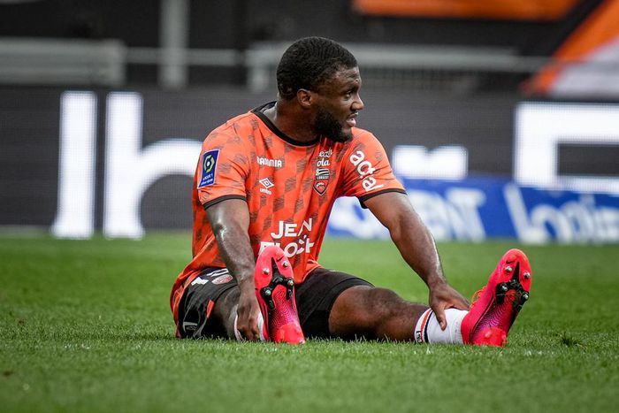 Terem Moffi has suffered a setback at Lorient.